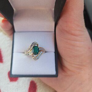 10k gold emerald ring with diamonds